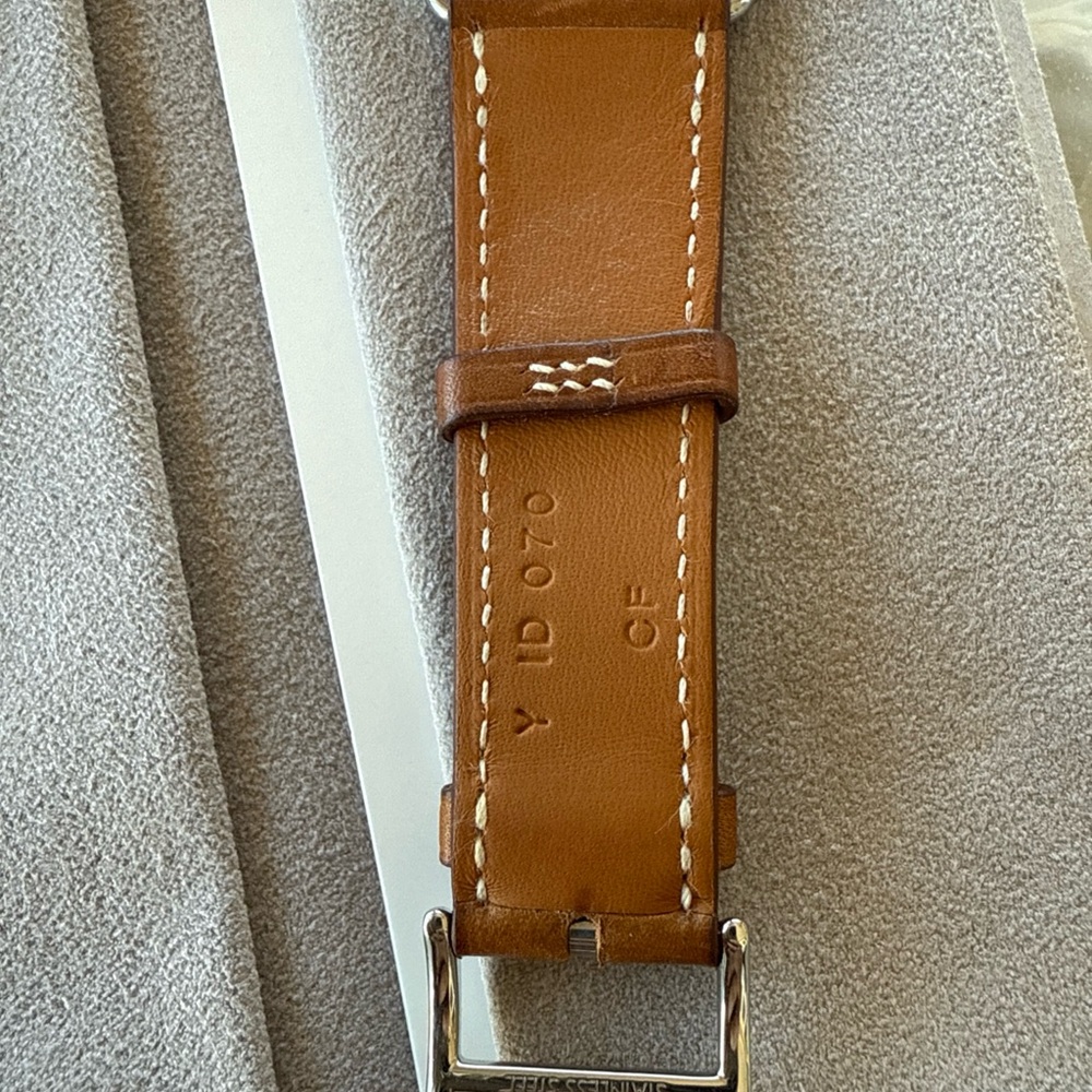 Apple Watch Hermes Watch, Bands, &  Original box 40 mm Authentic - series 5 - Picture 15 of 16